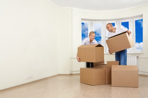 Household packing and moving preparation for local removals in Twickenham