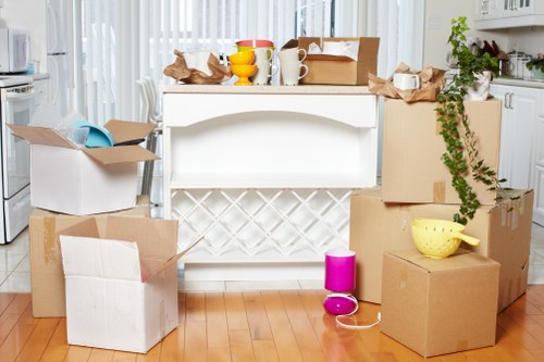 Temporary storage solution in Twickenham for moving and renovation needs