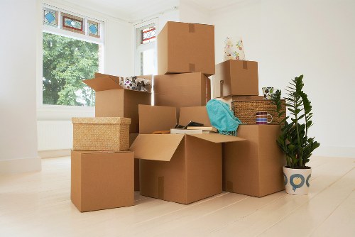 Secure furniture storage unit in Twickenham for household belongings