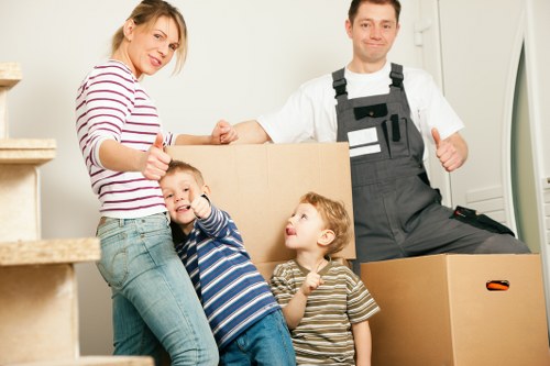 Safe and convenient short-term storage in Twickenham for households and businesses